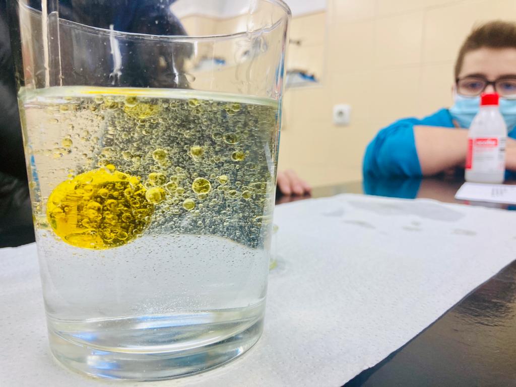 cf9c147c 28b5 41a1 8781 53b807a0e392