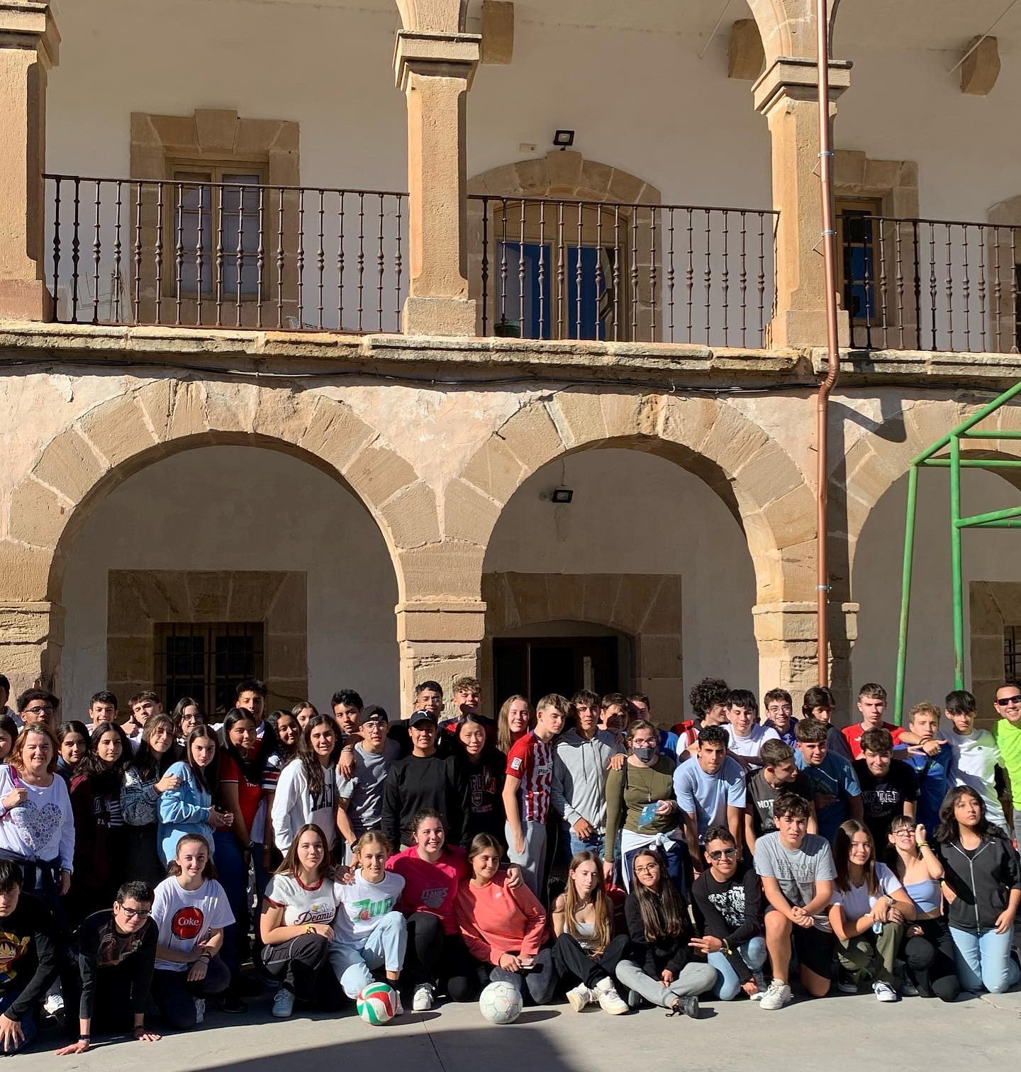 convivencias 3 4 3 2