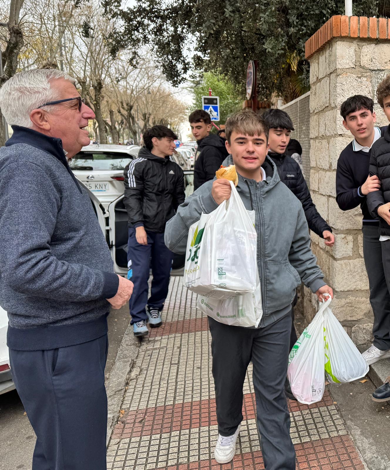 6d60c102 31a9 4387 aa96 b4cb4fe40681