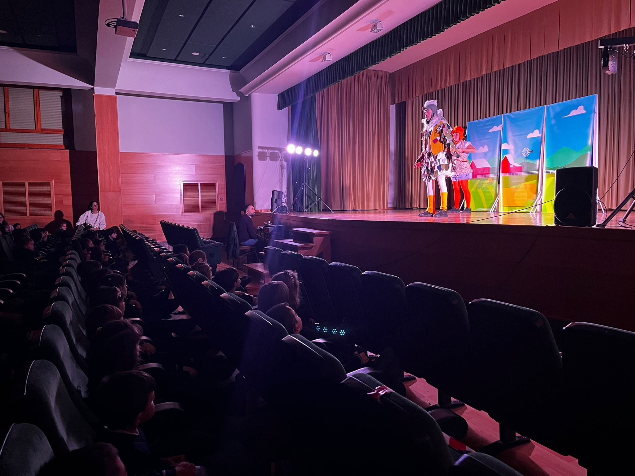 TEATRO EN CASTELLANO E INGLÉS